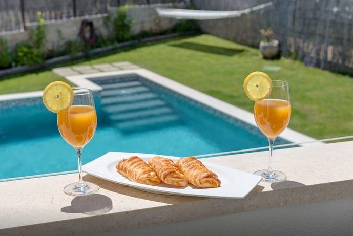 Luxury Apartment With Private Heated Pool Šibenik Exteriör bild