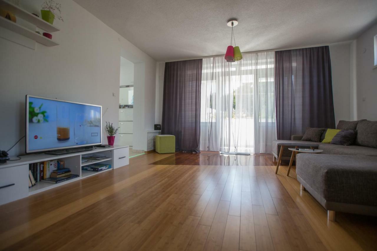 Luxury Apartment With Private Heated Pool Šibenik Exteriör bild