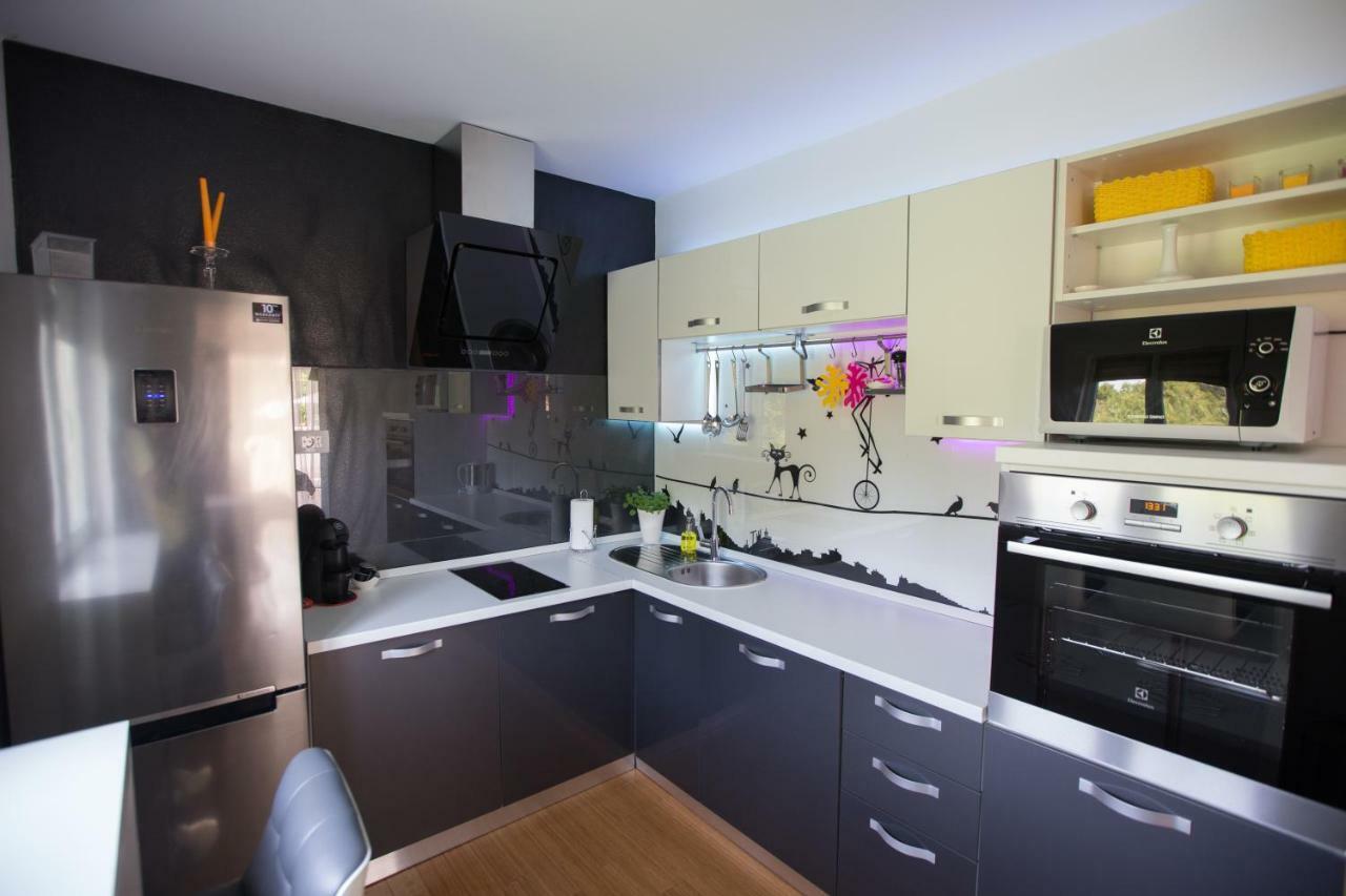 Luxury Apartment With Private Heated Pool Šibenik Exteriör bild